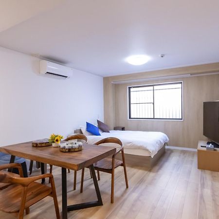 Apartamento 豊月荘 Toyotsuki Osaka Exterior foto